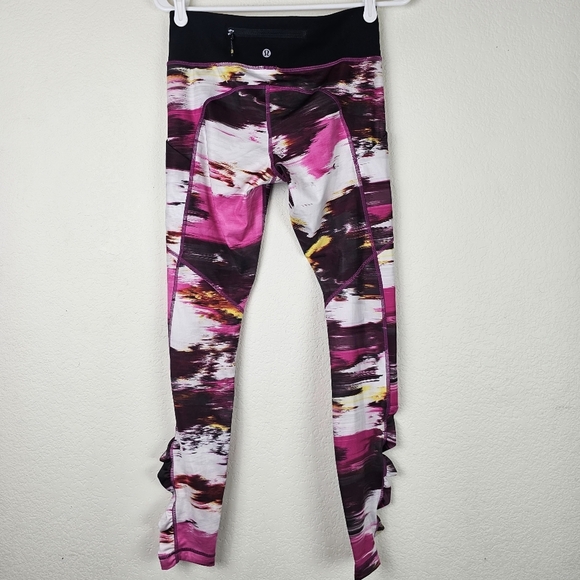 Lululemon Speed Tight IV Full-On Luxtreme Pigment Wind Rumble Print Size 6 - Picture 4 of 10